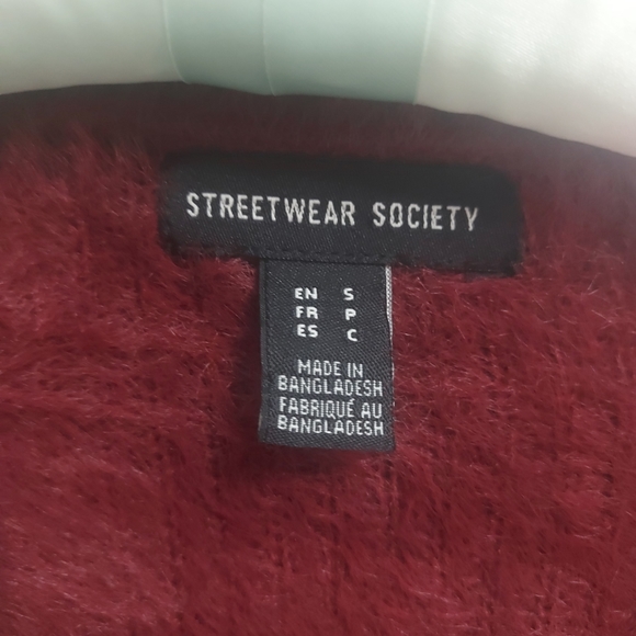 Fluffy marsala color cardigan - Picture 2 of 2